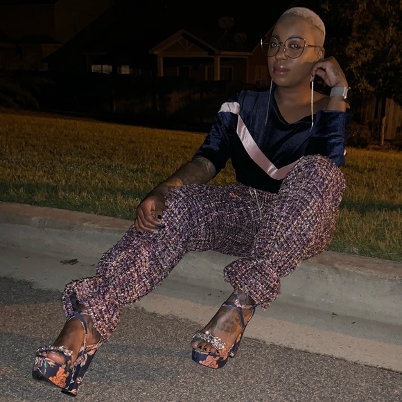 Beatrice - Picture 1 of 4